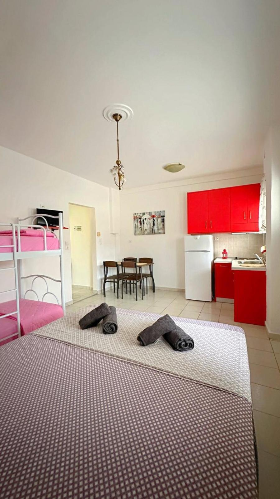 Elena Rooms-Apartments -B Asproválta Eksteriør billede